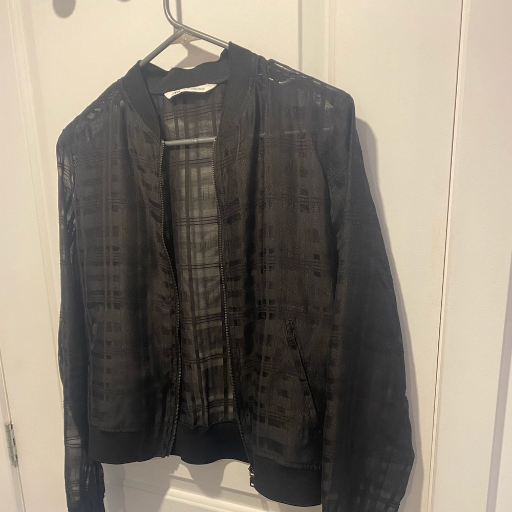 Zara - Bomber jacket - Picture 4 of 11